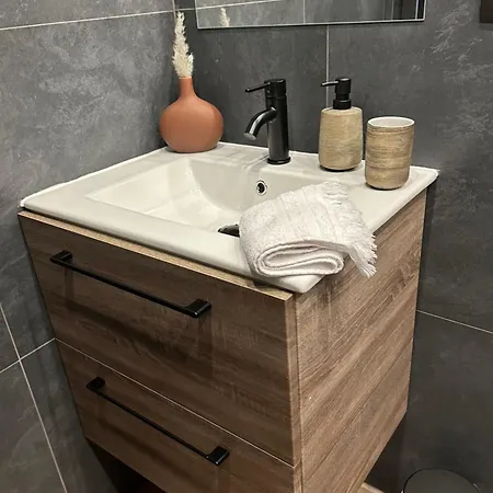 Tres Bel A 아파트